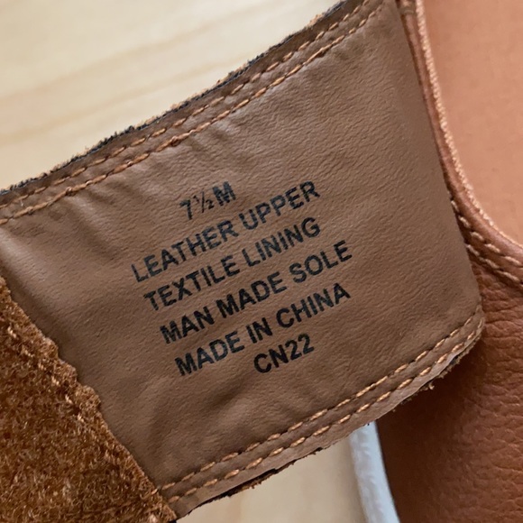 Cognac Leather Sneaker - Picture 11 of 11